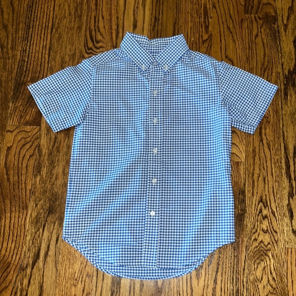 Kelly’s kids Blue and white gingham short sleeved button down shirt